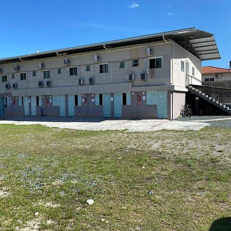 Loft E Suites Temporada Balneário Camboriú Buitenkant foto