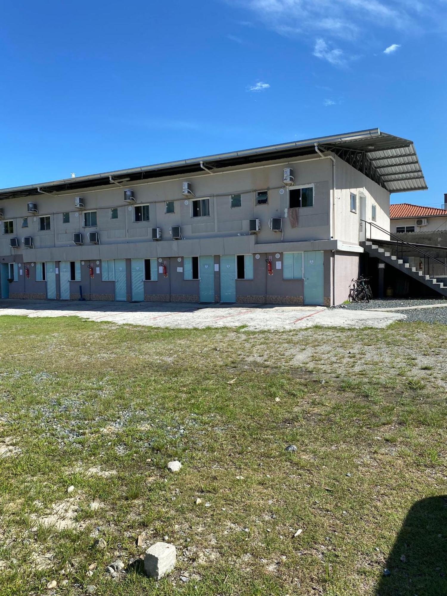 Loft E Suites Temporada Balneário Camboriú Buitenkant foto